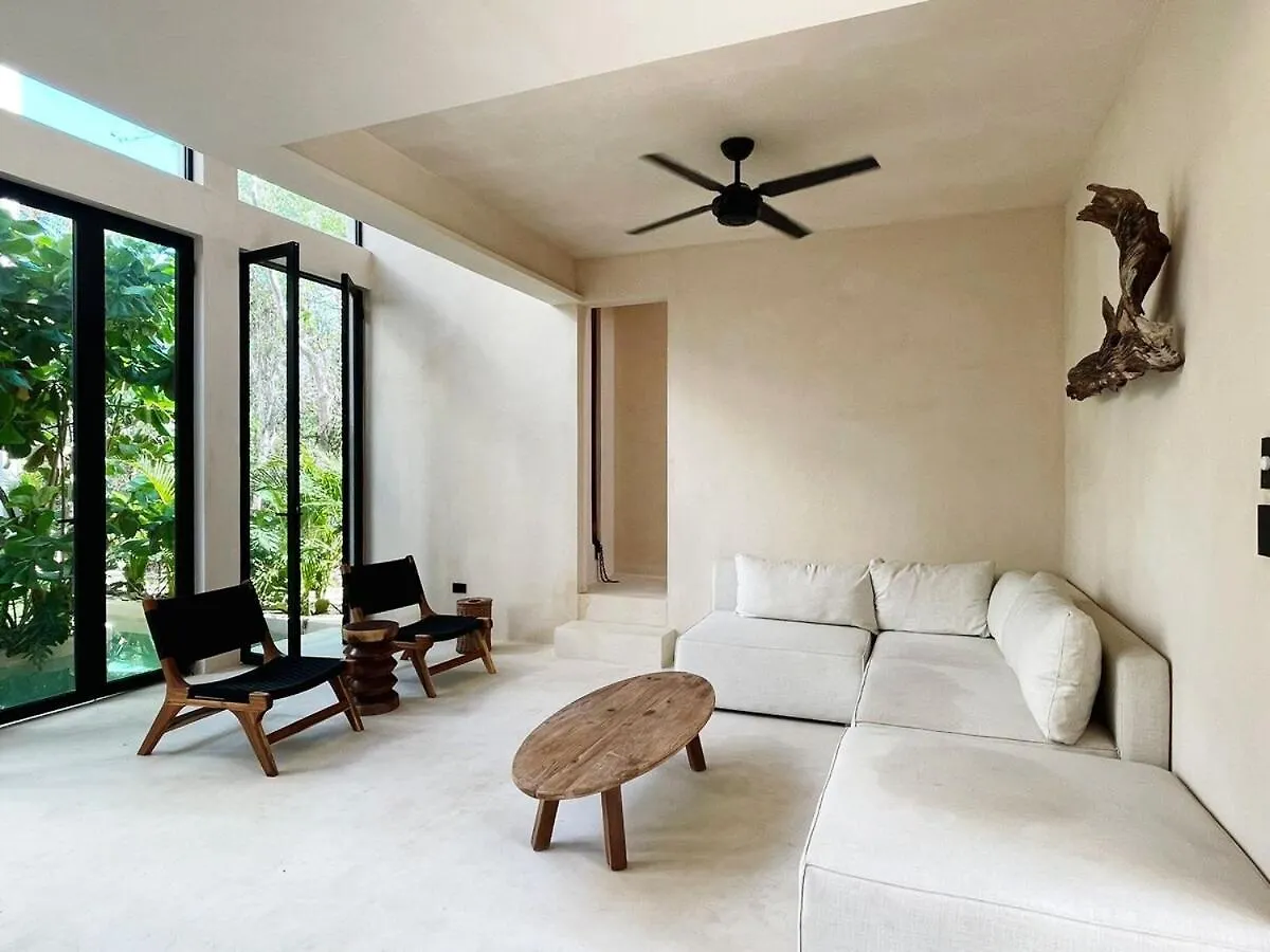 בית נופש הוילה Chacalal Tulum Country Club Casa Pokolpok