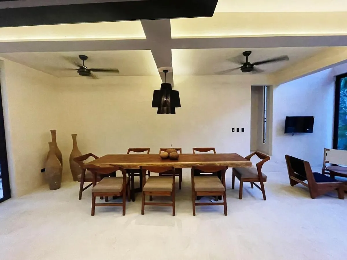 הוילה Chacalal Tulum Country Club Casa Pokolpok